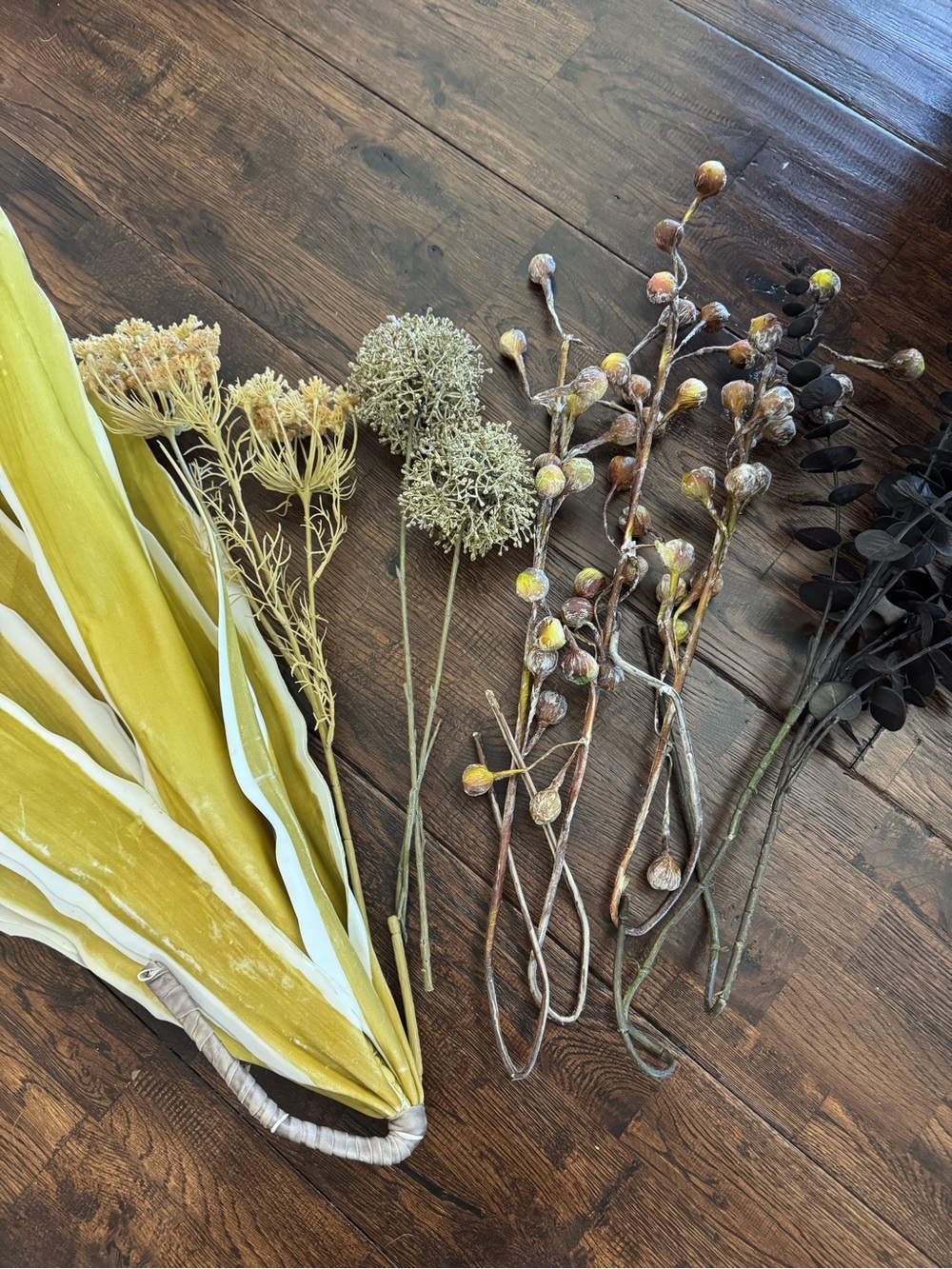 Black Tan Yellow & Green Decorative Dried Floral Bundle - Home Accents Decor